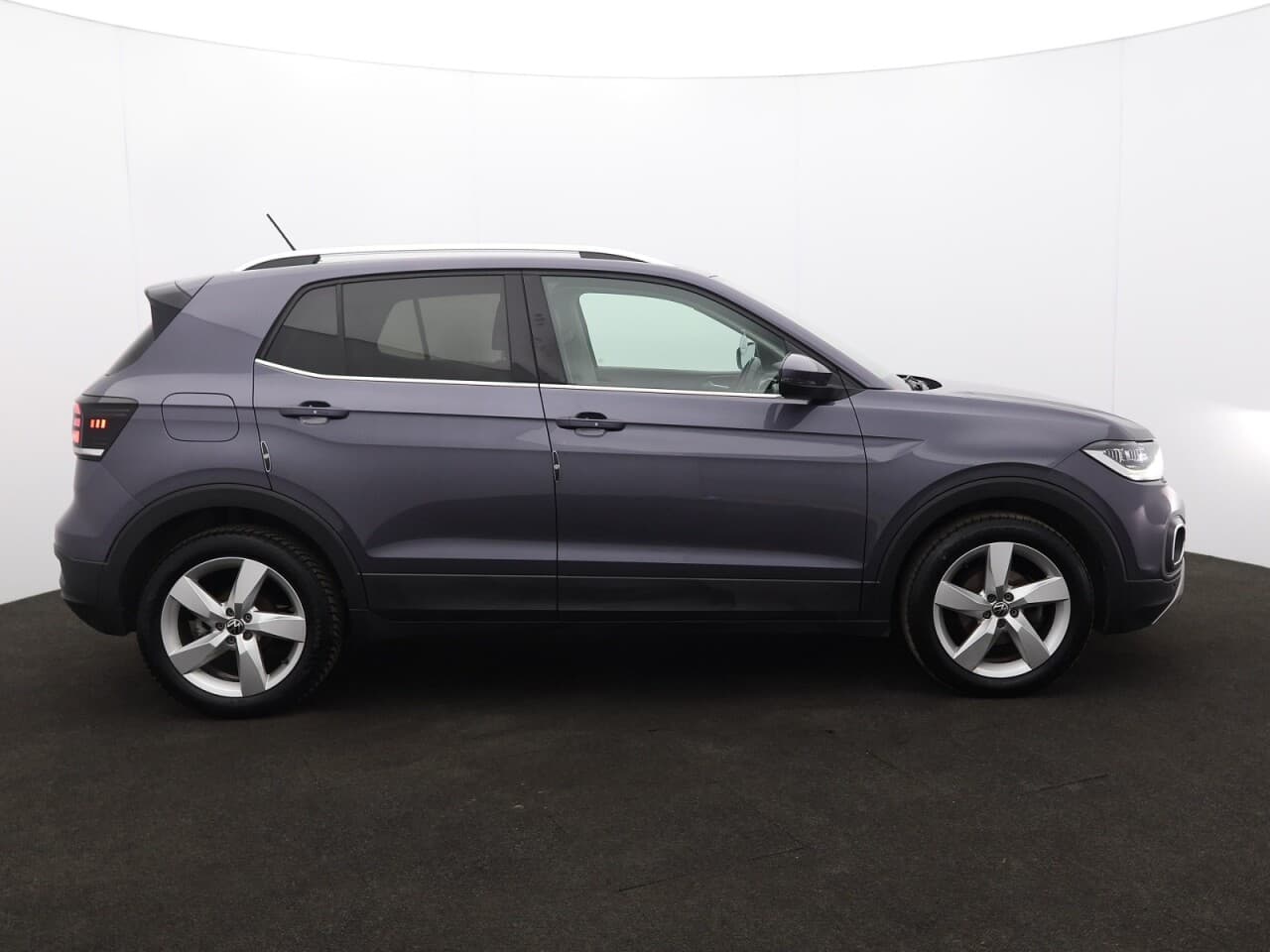 Volkswagen T-Cross 1.0 TSI SEL — image 11