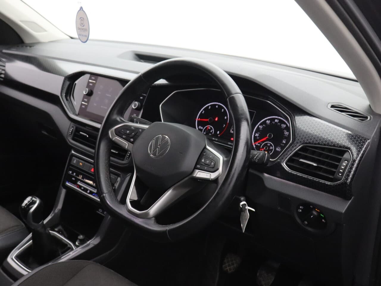 Volkswagen T-Cross 1.0 TSI SEL — image 13
