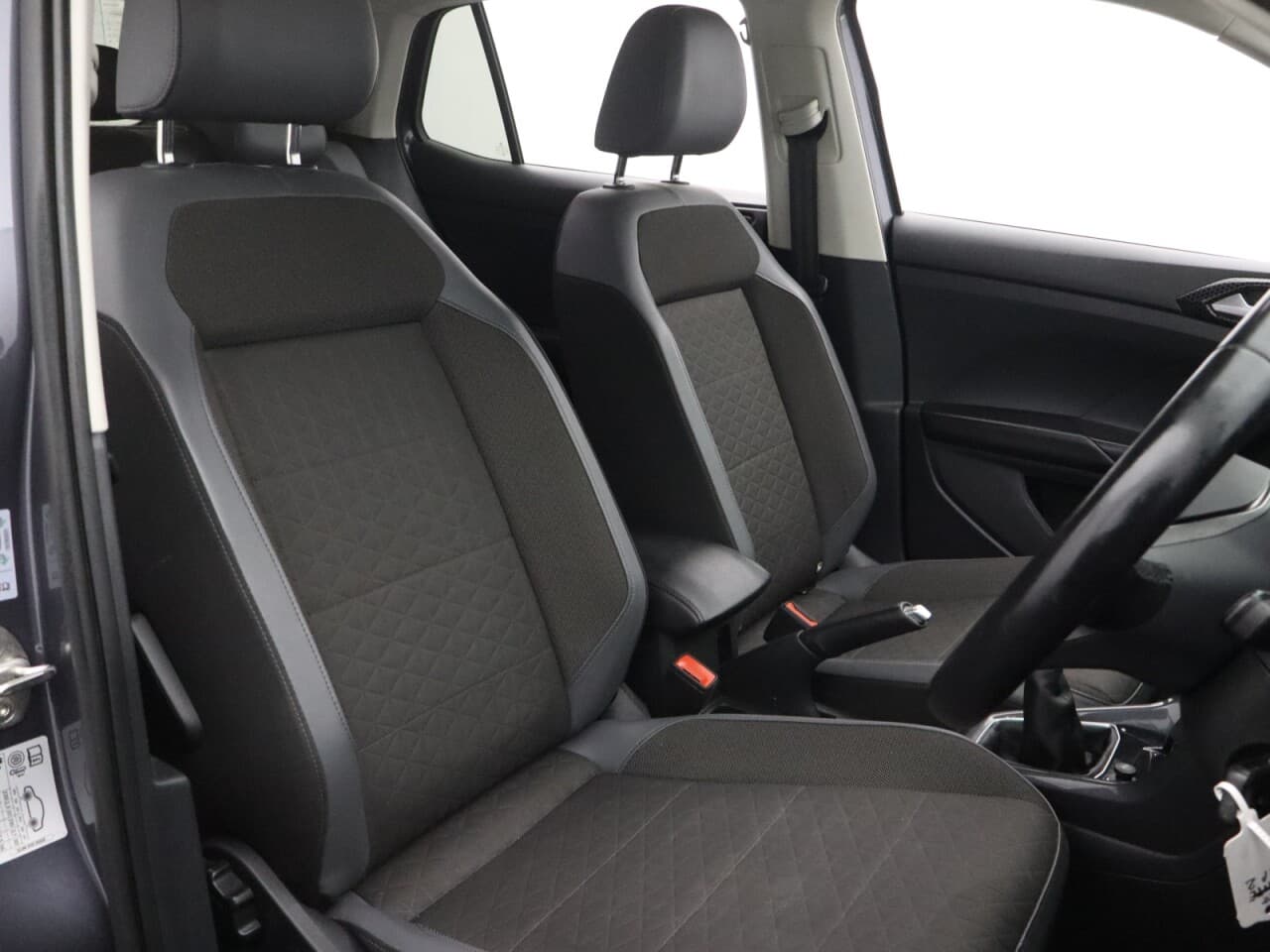 Volkswagen T-Cross 1.0 TSI SEL — image 15