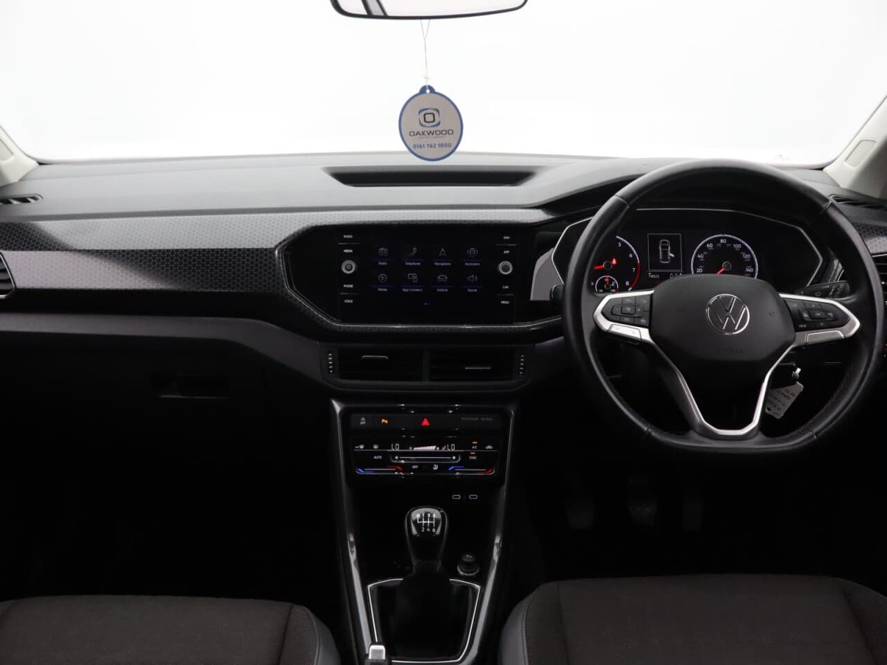 Volkswagen T-Cross 1.0 TSI SEL — image 12