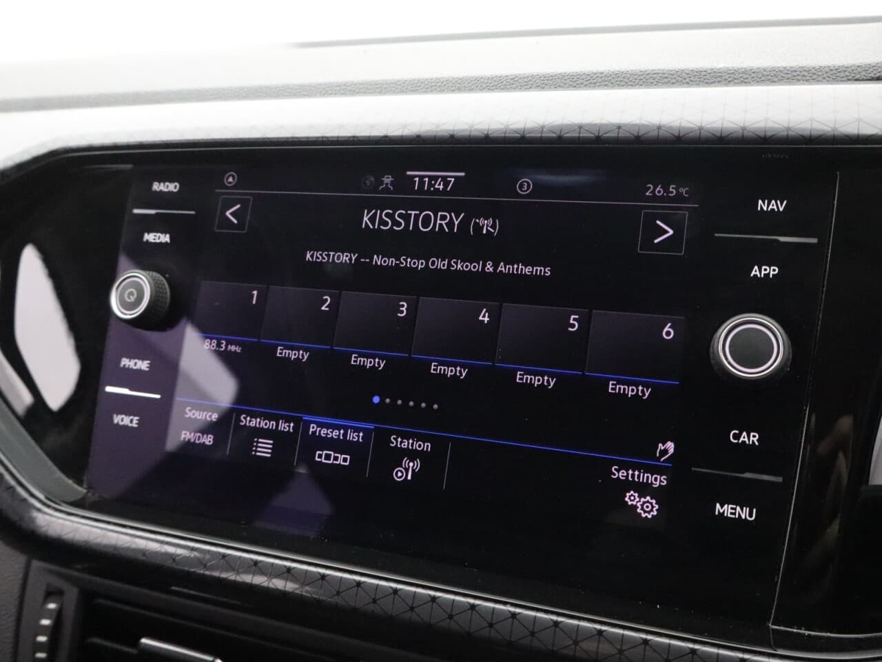 Volkswagen T-Cross 1.0 TSI SEL — image 30
