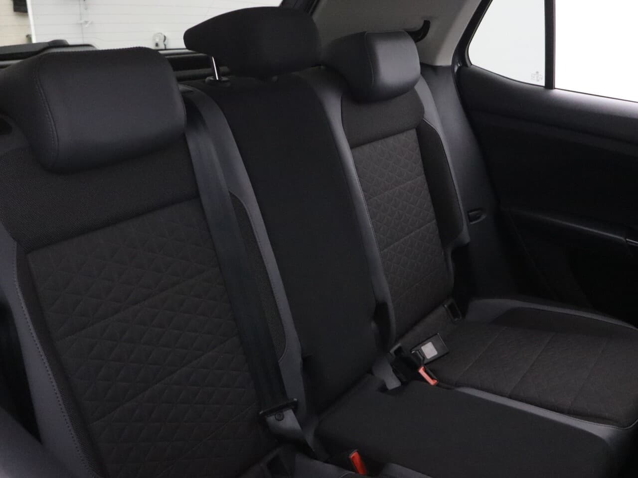Volkswagen T-Cross 1.0 TSI SEL — image 41