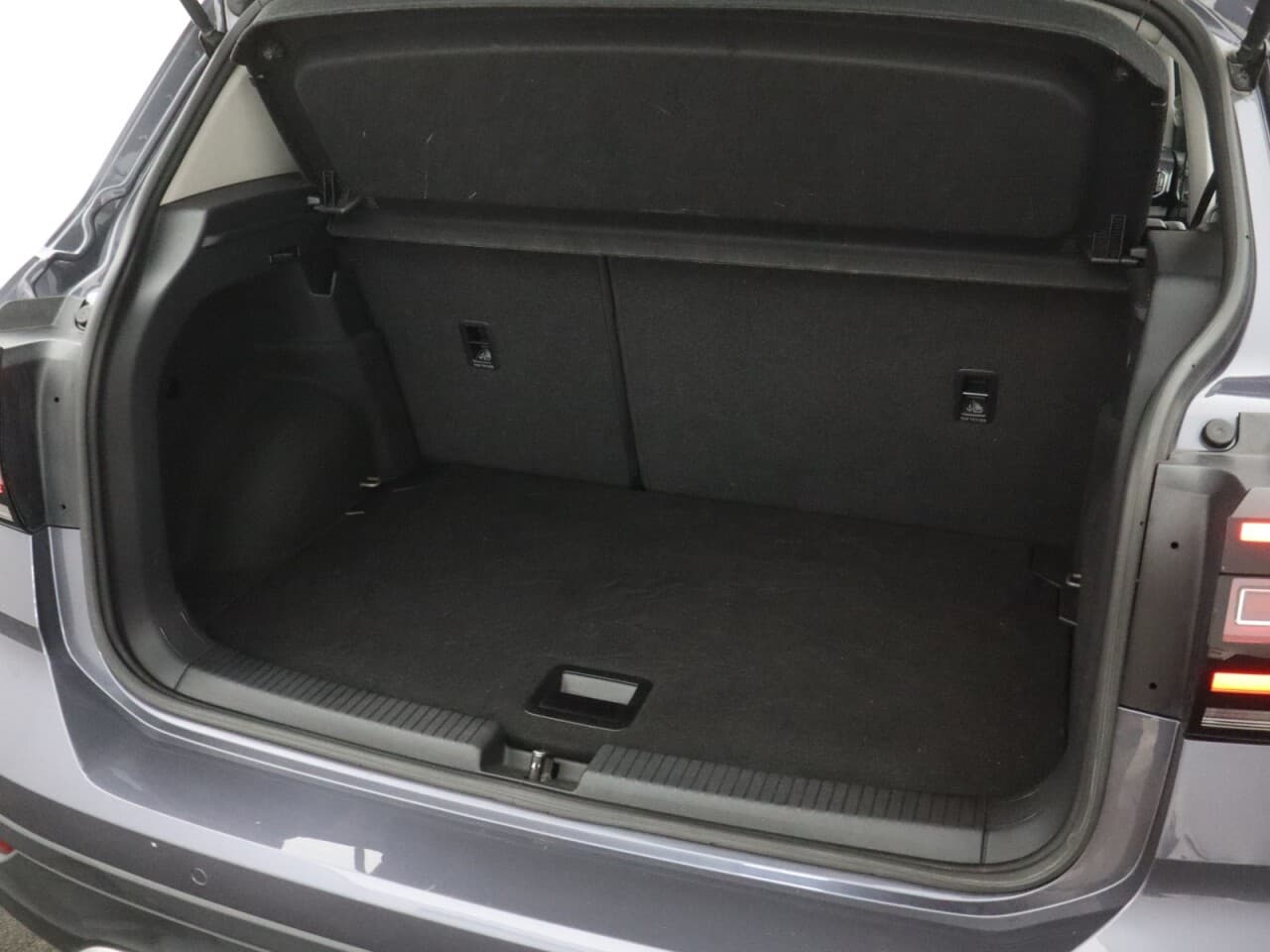 Volkswagen T-Cross 1.0 TSI SEL — image 43