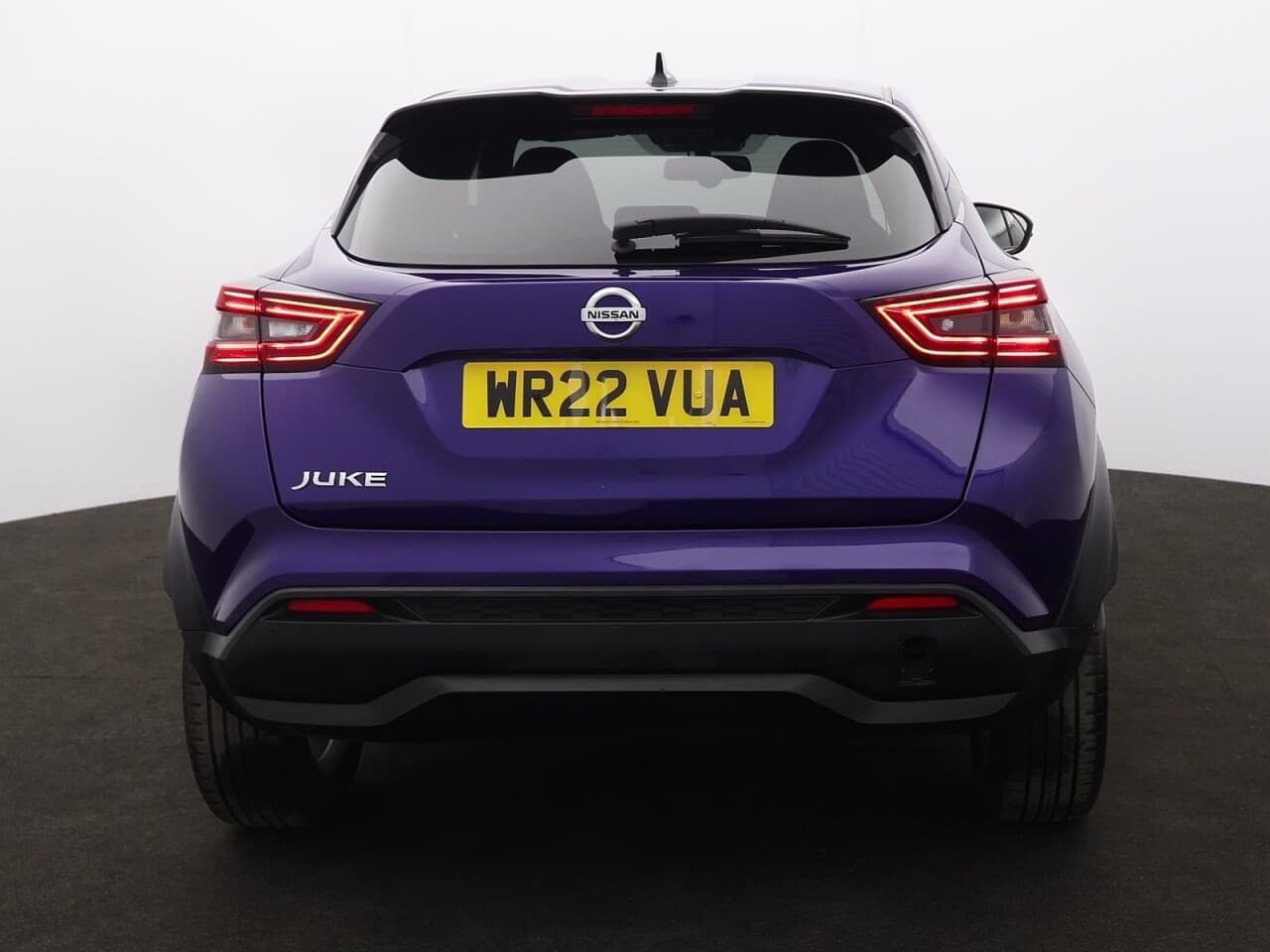 Nissan Juke 1.0 DIG-T N-Connecta — image 9