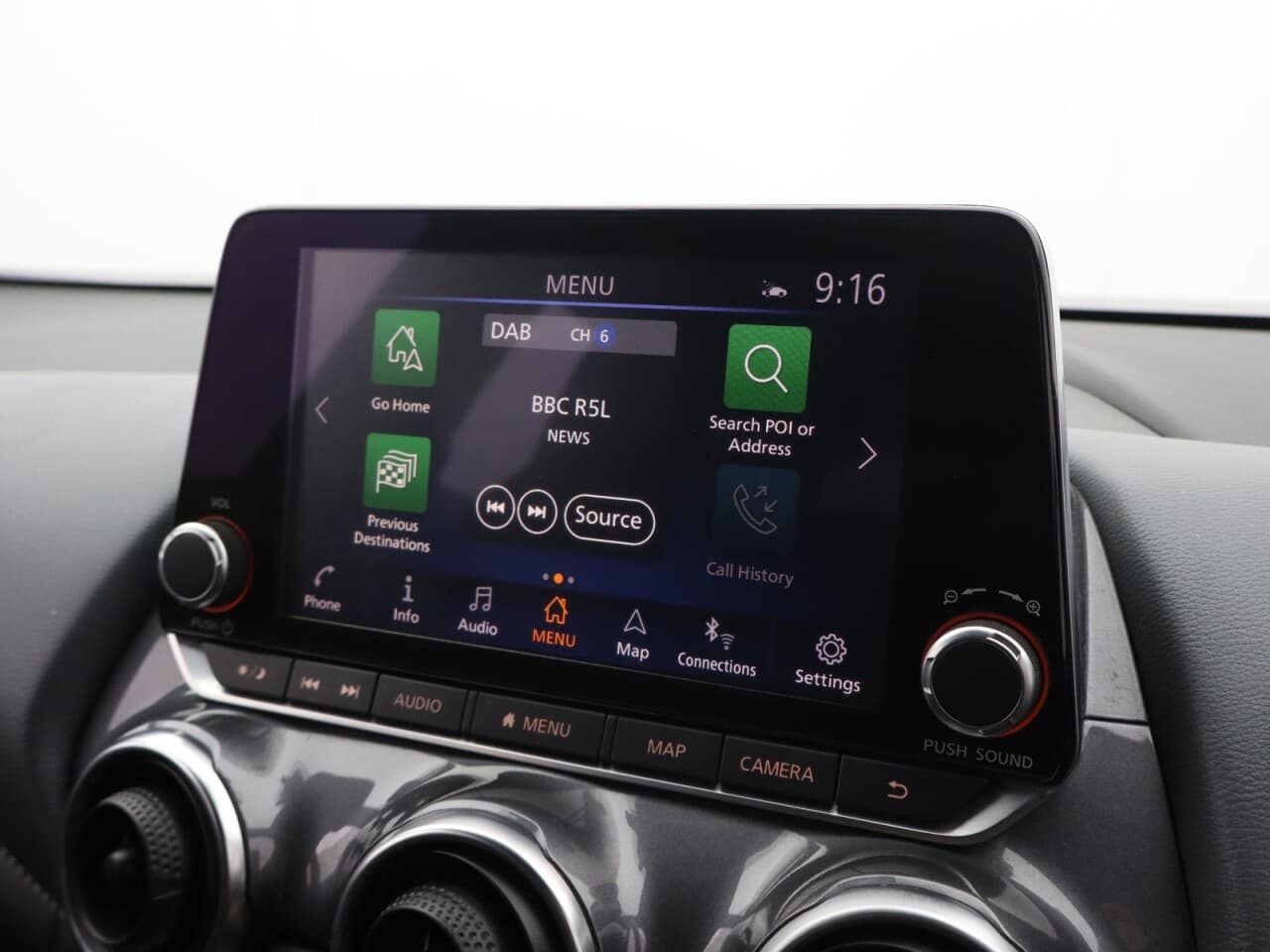 Nissan Juke 1.0 DIG-T N-Connecta — image 32