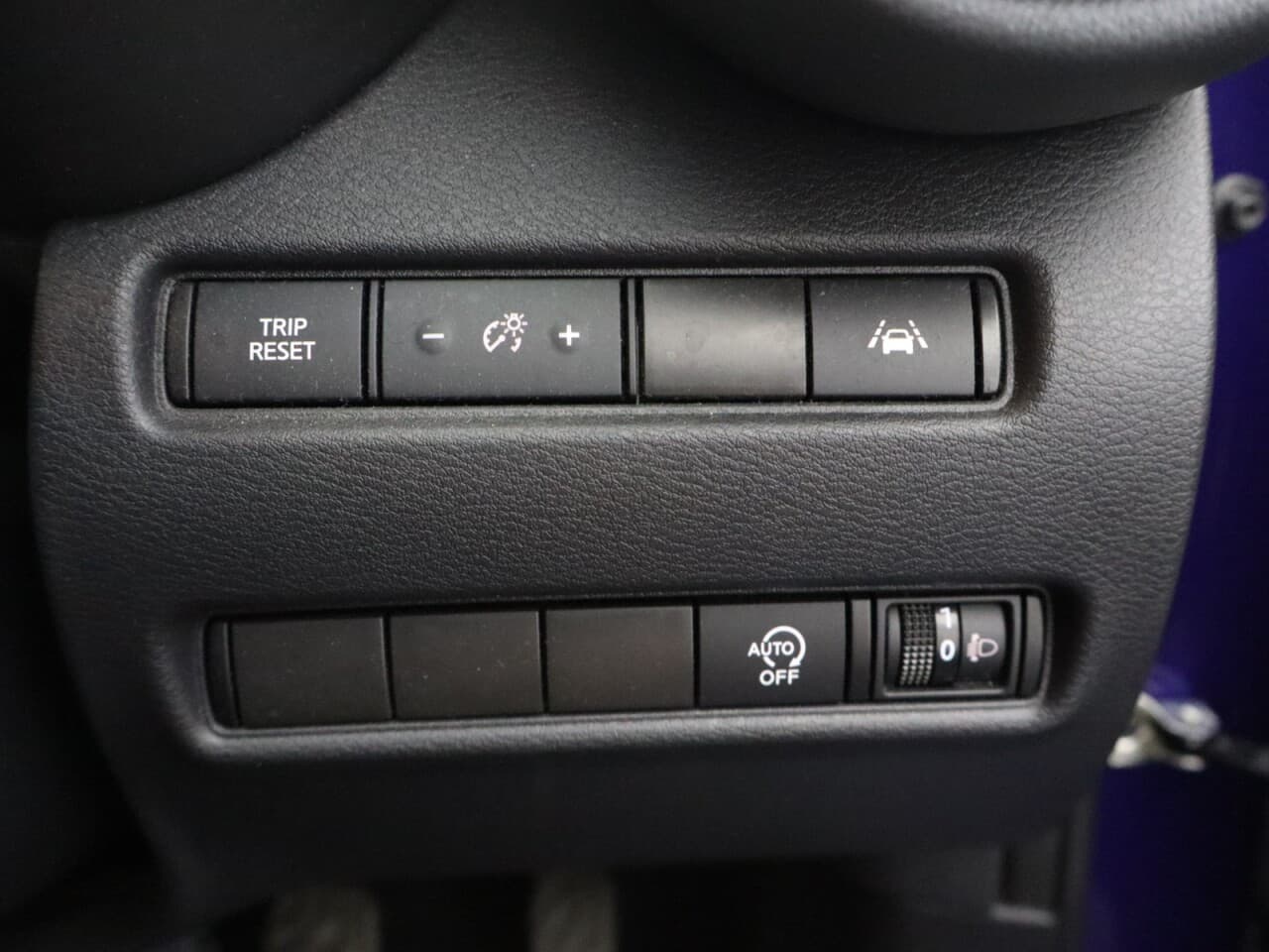 Nissan Juke 1.0 DIG-T N-Connecta — image 37
