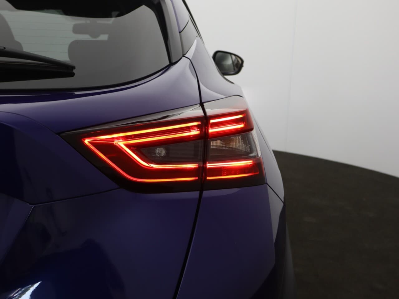 Nissan Juke 1.0 DIG-T N-Connecta — image 54