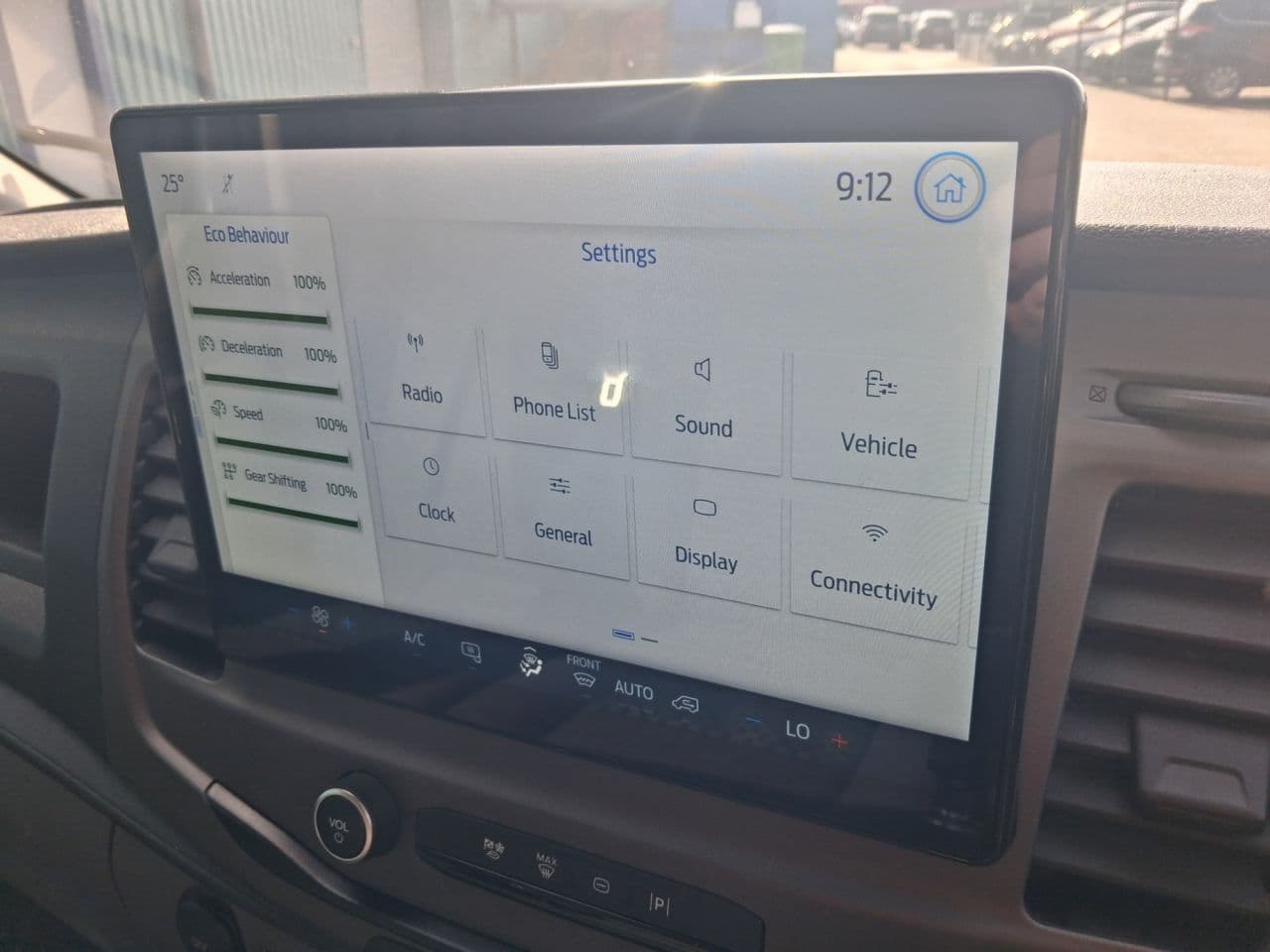 Ford Transit 2.0 350 EcoBlue Trend — image 19