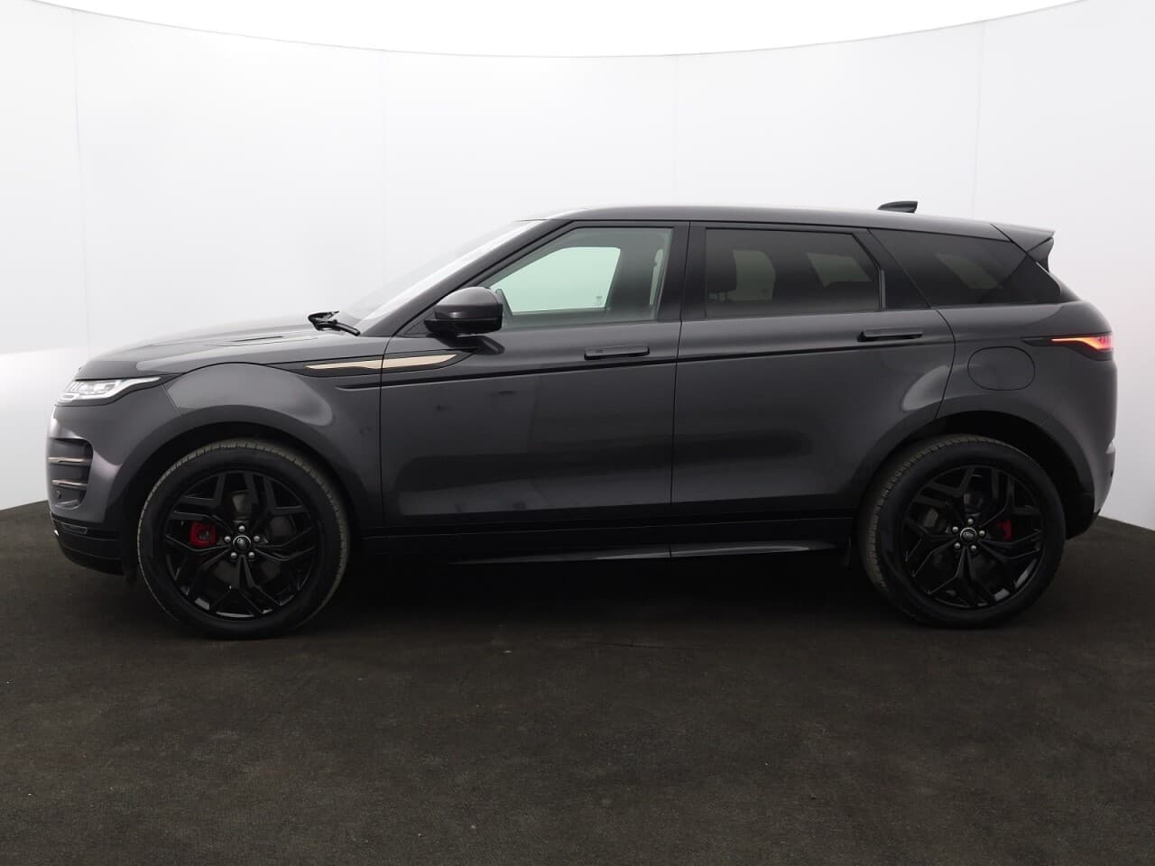 Land Rover Range Rover Evoque 1.5 P300e 12.2kWh Autobiography — image 6