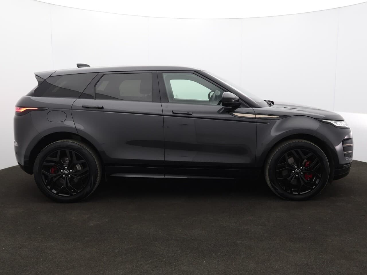 Land Rover Range Rover Evoque 1.5 P300e 12.2kWh Autobiography — image 11