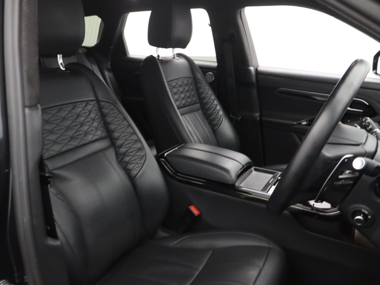 Land Rover Range Rover Evoque 1.5 P300e 12.2kWh Autobiography — image 15