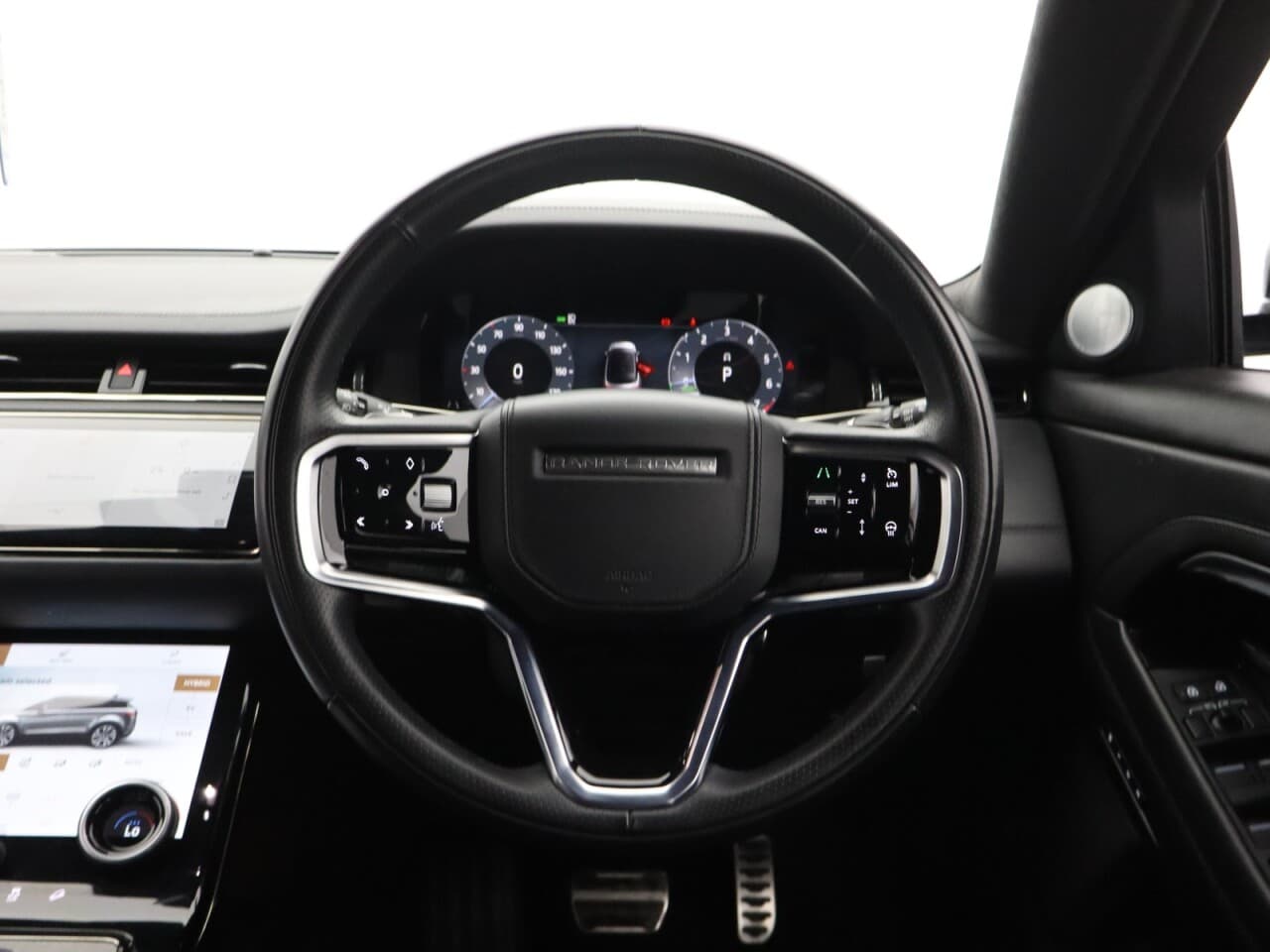Land Rover Range Rover Evoque 1.5 P300e 12.2kWh Autobiography — image 16
