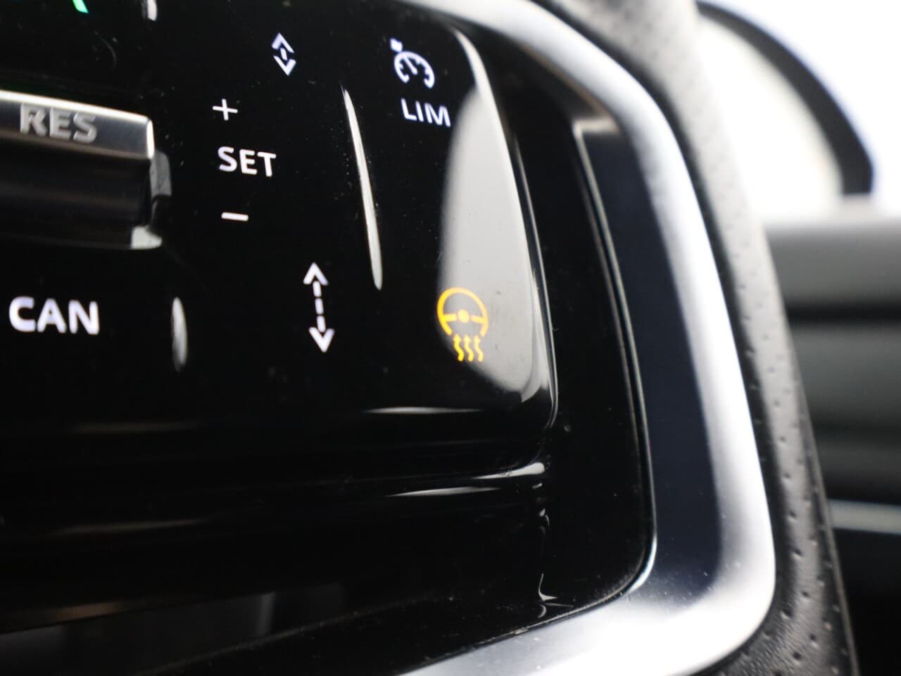Land Rover Range Rover Evoque 1.5 P300e 12.2kWh Autobiography — image 21
