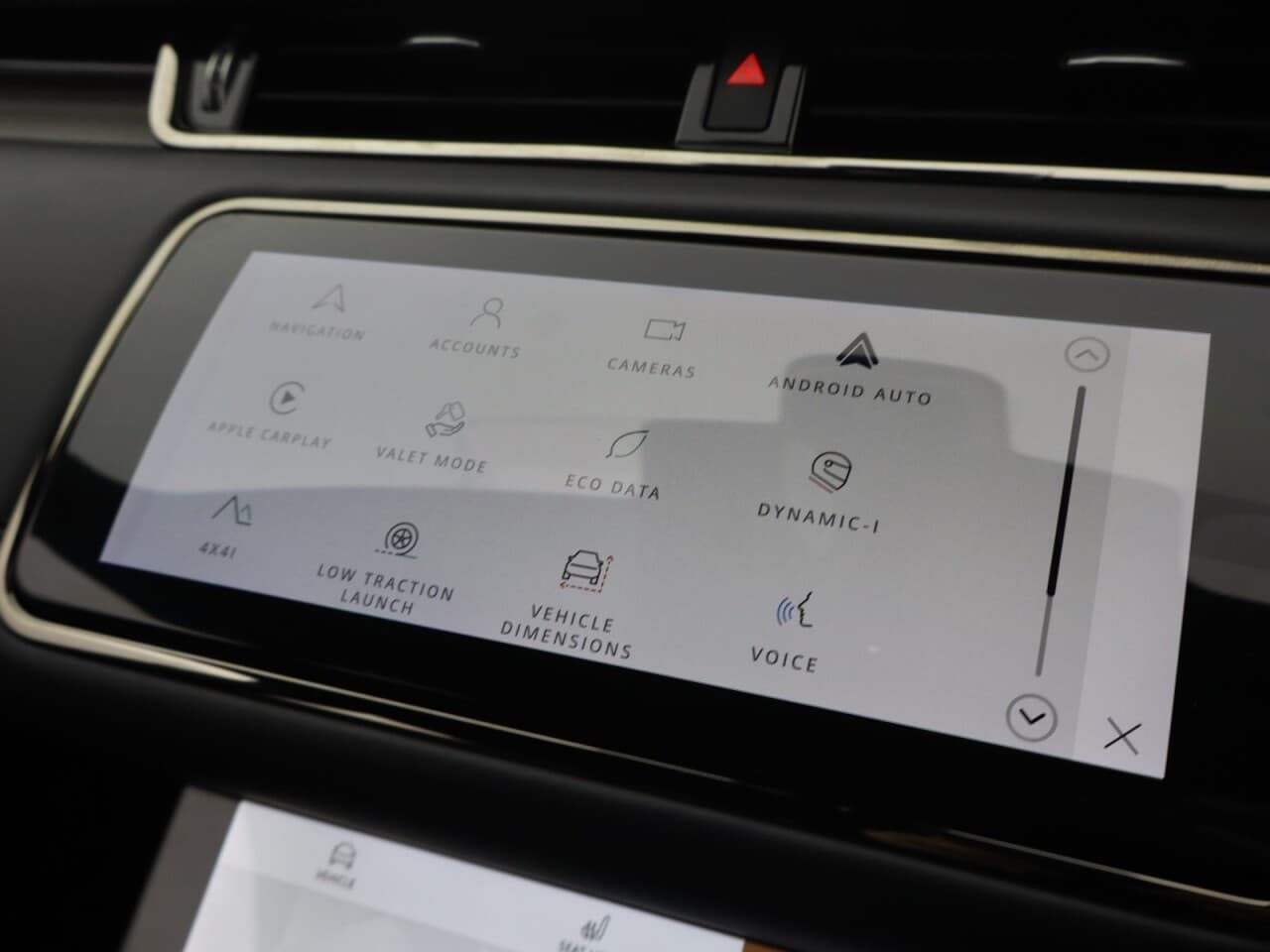 Land Rover Range Rover Evoque 1.5 P300e 12.2kWh Autobiography — image 39