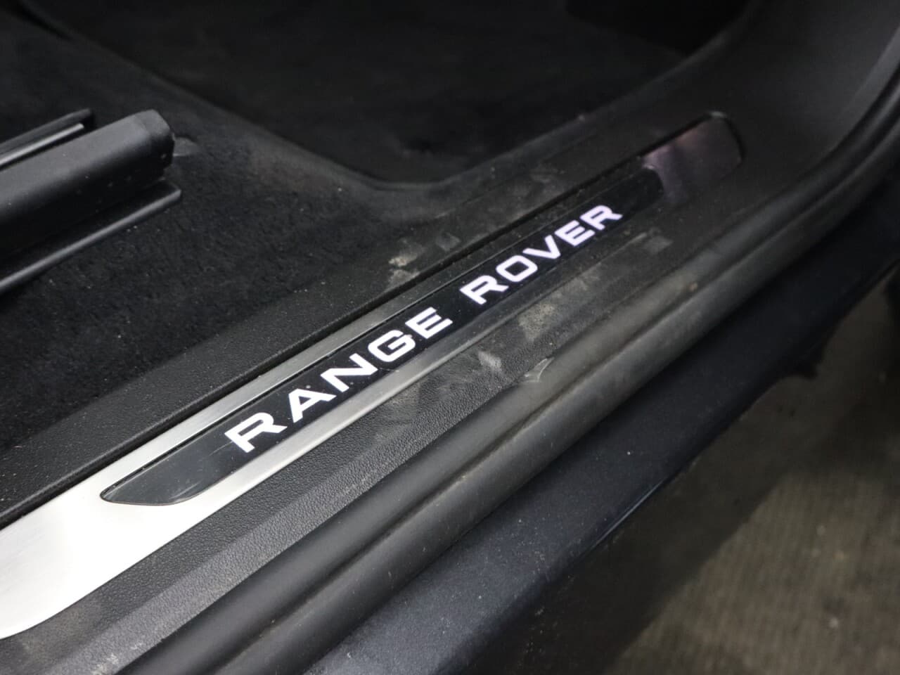Land Rover Range Rover Evoque 1.5 P300e 12.2kWh Autobiography — image 55