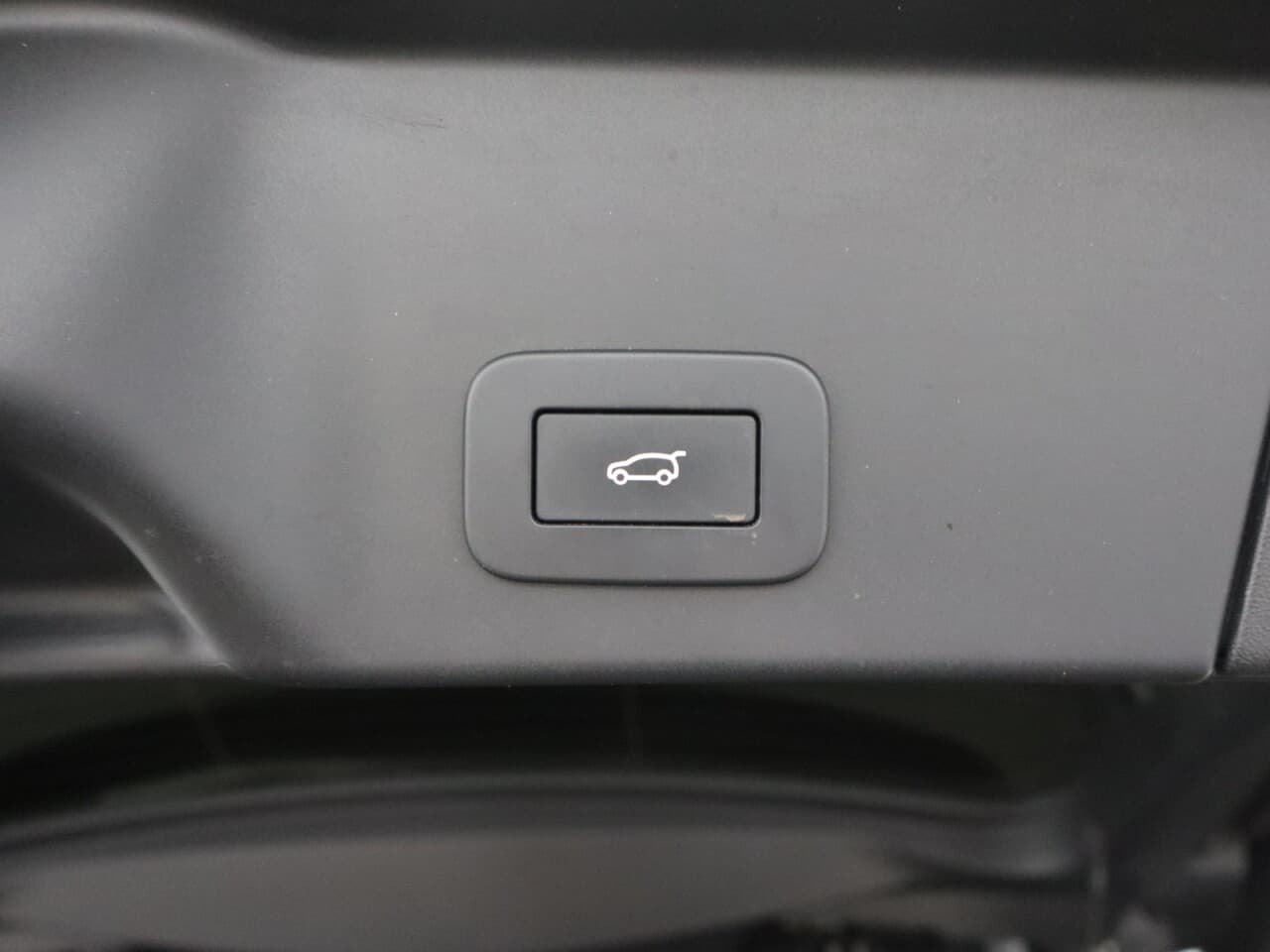 Land Rover Range Rover Evoque 1.5 P300e 12.2kWh Autobiography — image 50
