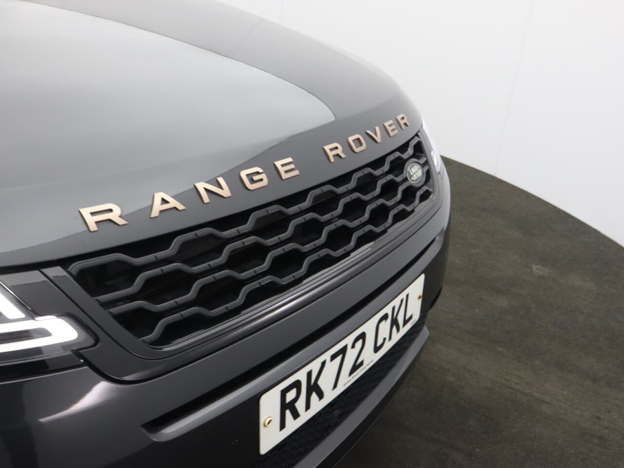 Land Rover Range Rover Evoque 1.5 P300e 12.2kWh Autobiography — image 63
