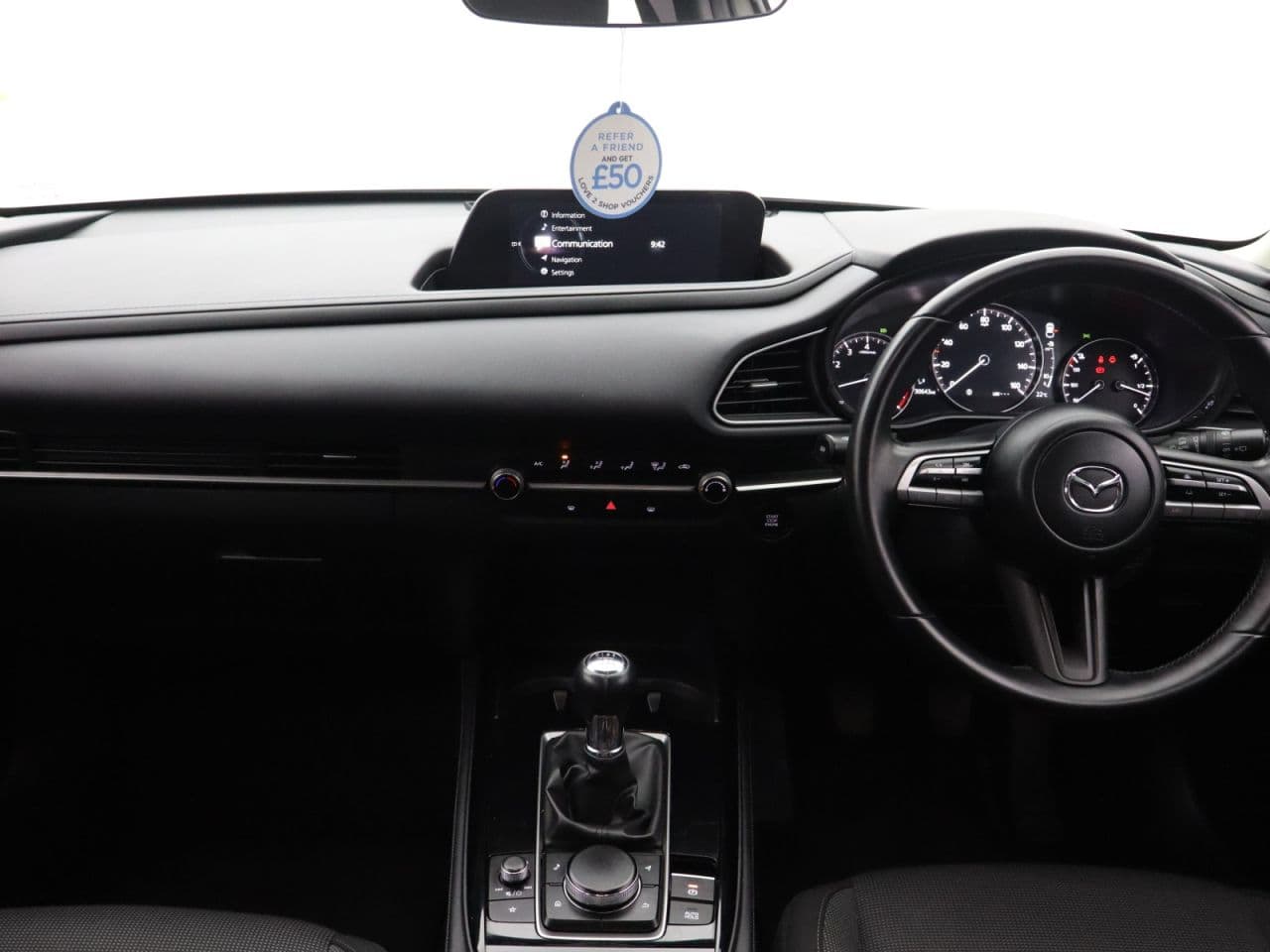Mazda CX-30 2.0 e-SKYACTIV G MHEV SE-L — image 12