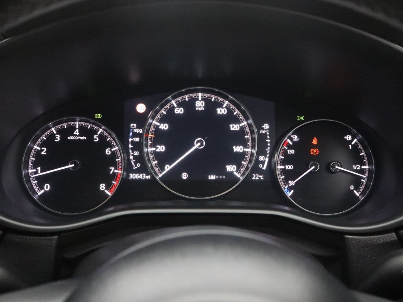 Mazda CX-30 2.0 e-SKYACTIV G MHEV SE-L — image 21