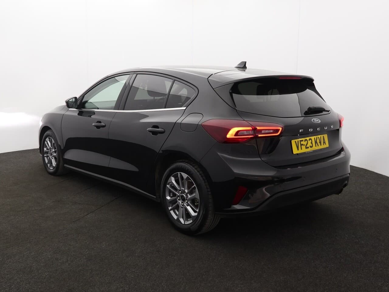 Ford Focus 1.0T EcoBoost Titanium — image 8