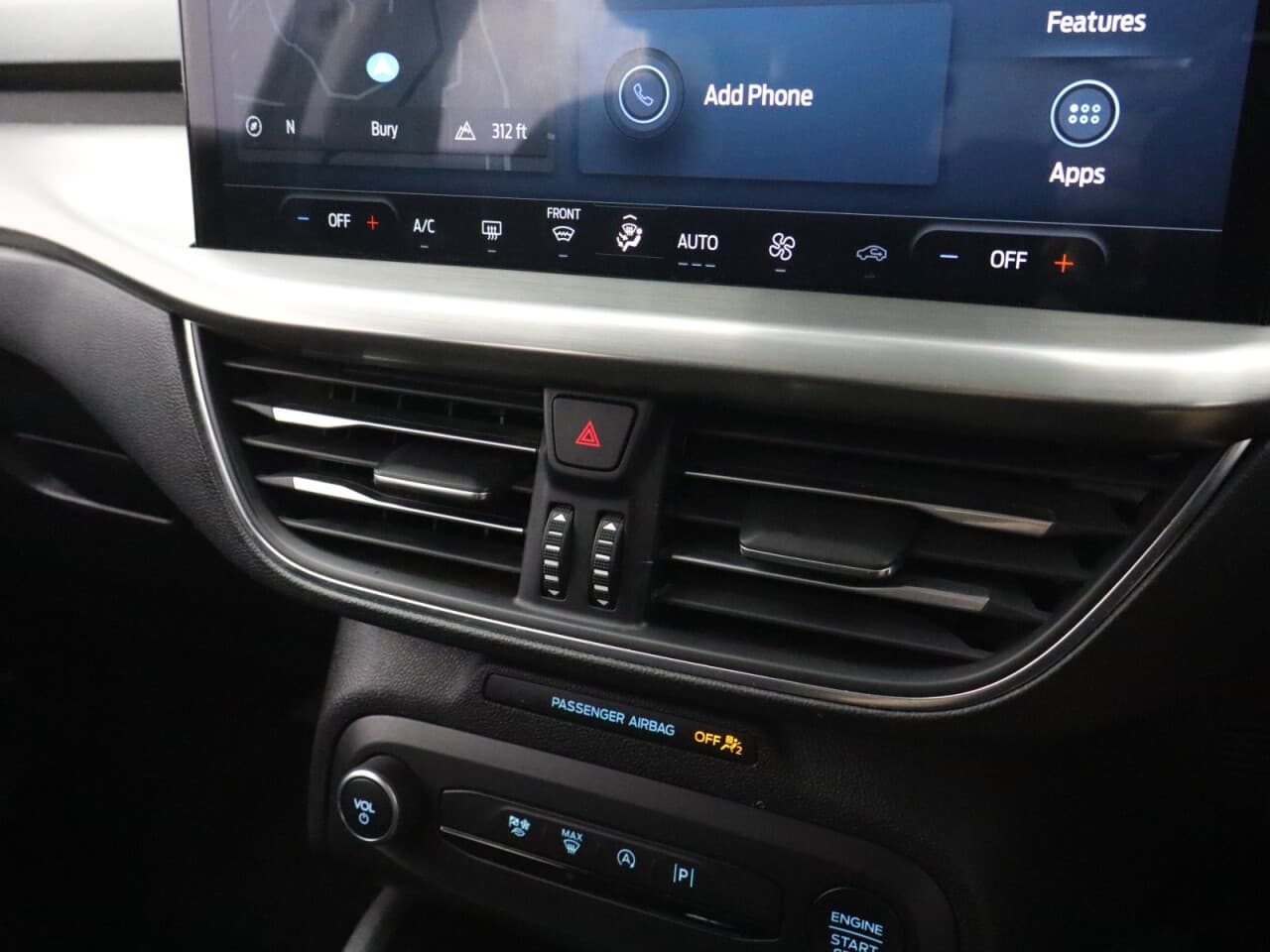 Ford Focus 1.0T EcoBoost Titanium — image 32