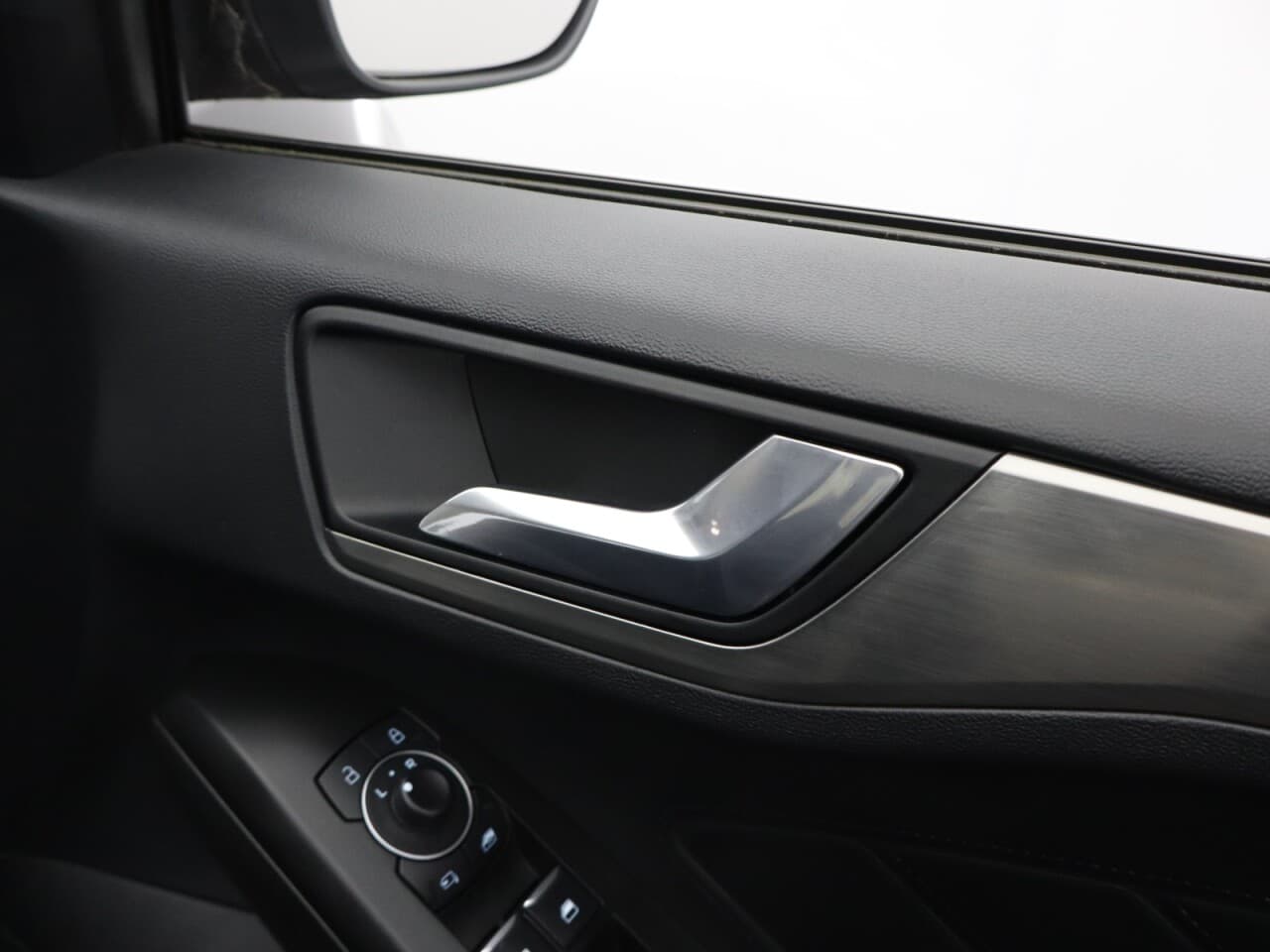 Ford Focus 1.0T EcoBoost Titanium — image 51