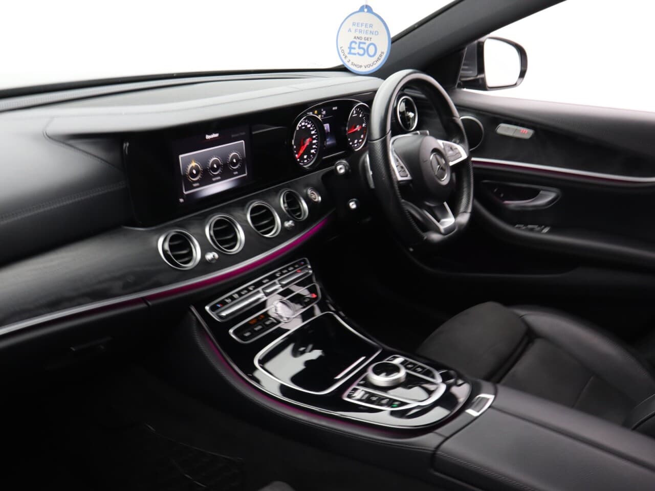 Mercedes-Benz E Class 2.0 E200d AMG Line — image 42