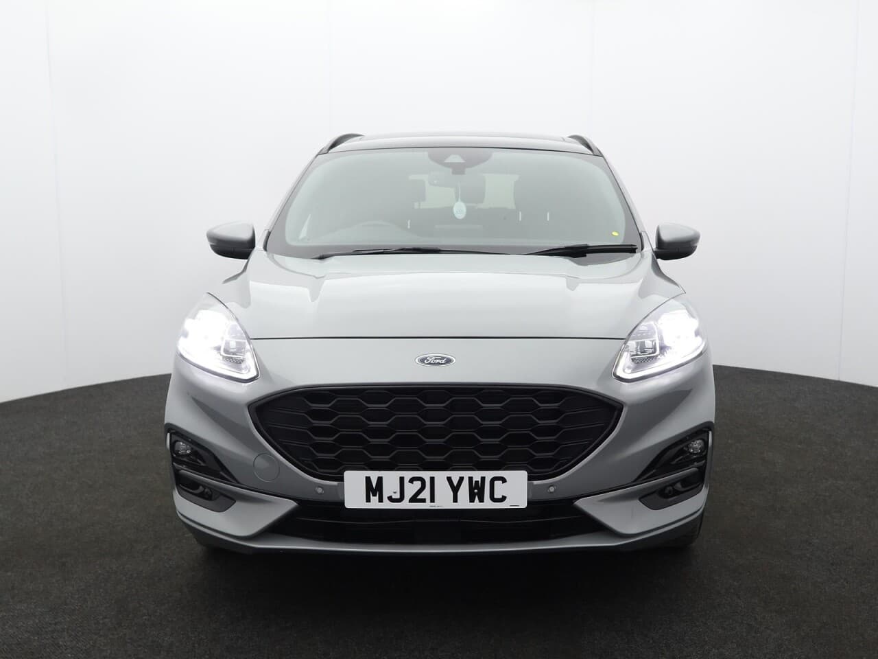 Ford Kuga 1.5 EcoBlue ST-Line X Edition — image 4