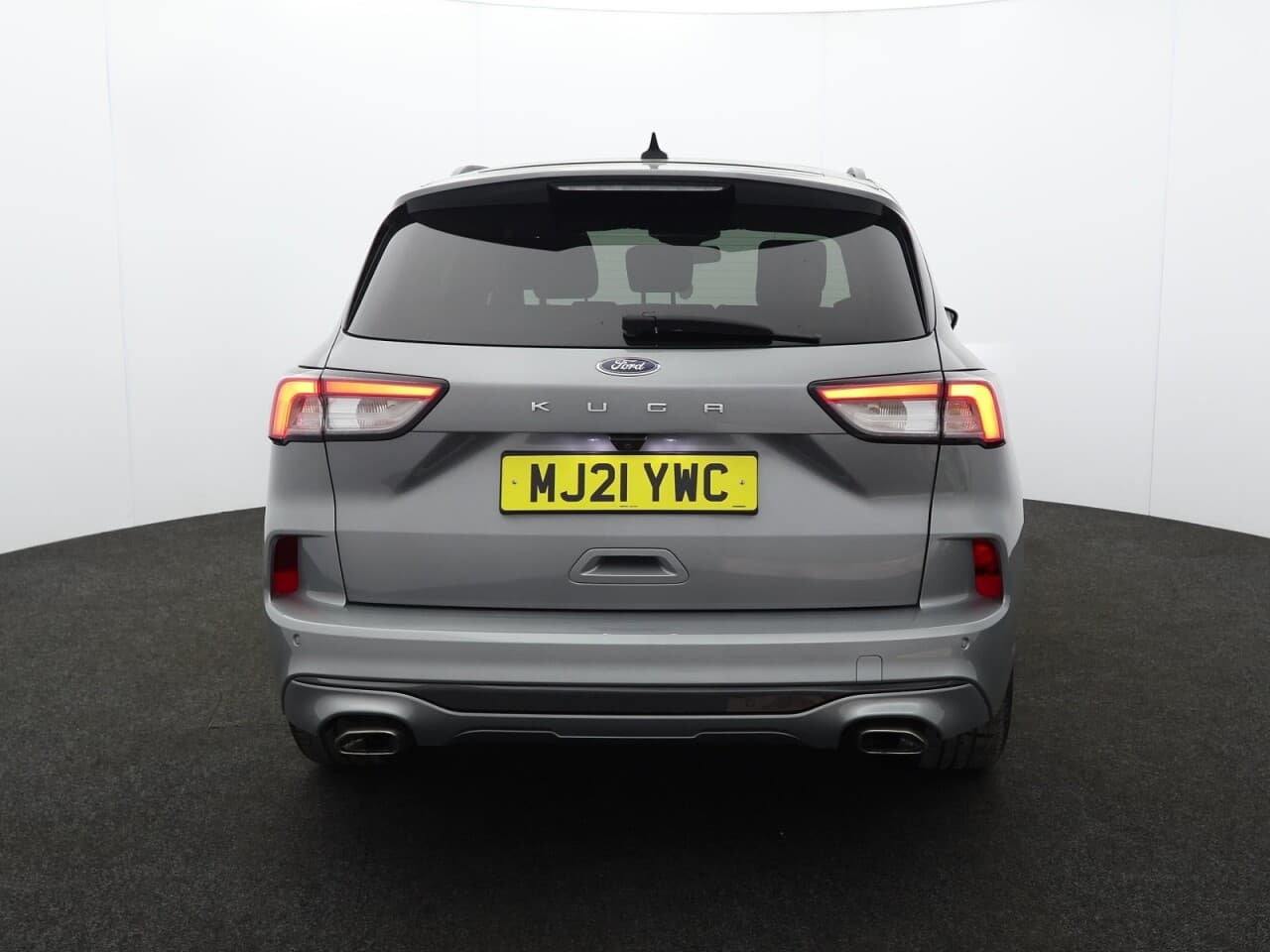 Ford Kuga 1.5 EcoBlue ST-Line X Edition — image 9