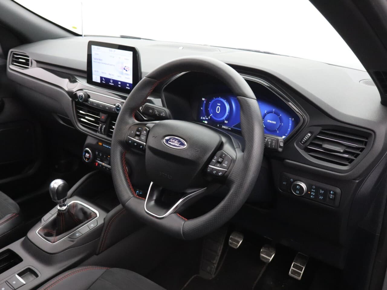 Ford Kuga 1.5 EcoBlue ST-Line X Edition — image 13