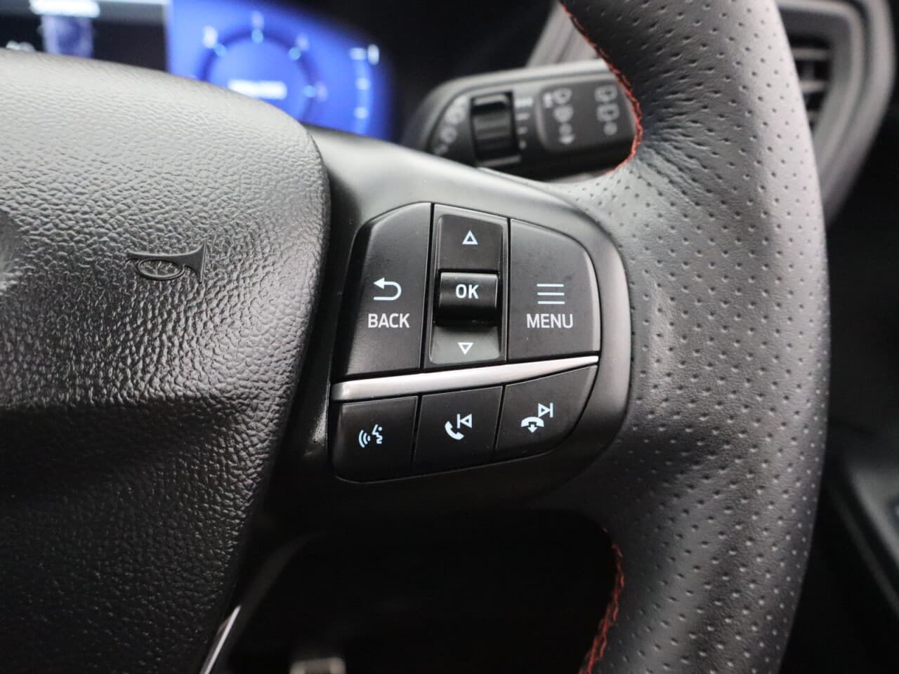 Ford Kuga 1.5 EcoBlue ST-Line X Edition — image 22