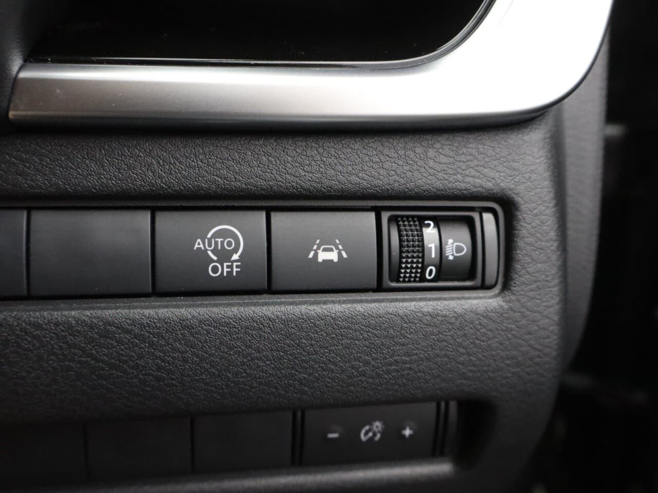 Nissan Qashqai 1.3 DIG-T MHEV N-Connecta — image 37