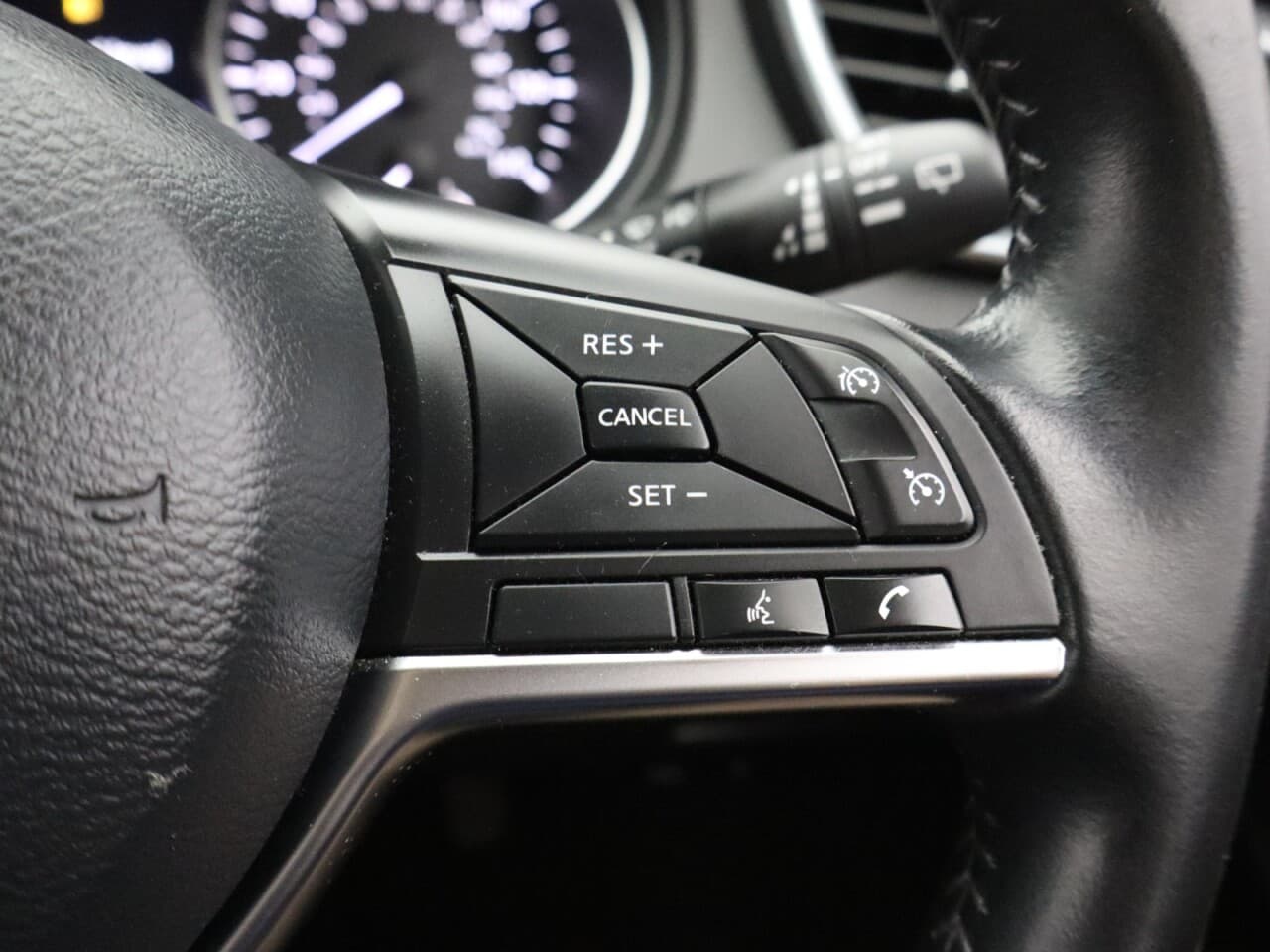 Nissan Qashqai 1.3 DIG-T Tekna+ — image 20