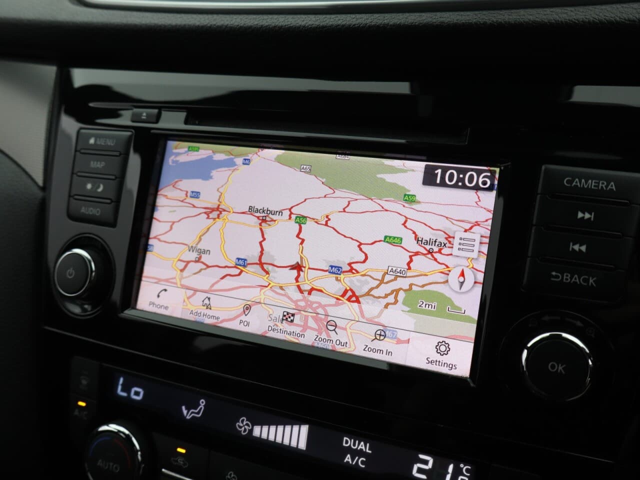 Nissan Qashqai 1.3 DIG-T Tekna+ — image 32