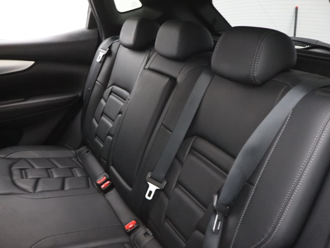 Nissan Qashqai 1.3 DIG-T Tekna+ — image 41