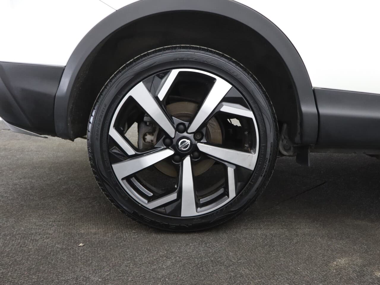 Nissan Qashqai 1.3 DIG-T Tekna+ — image 50