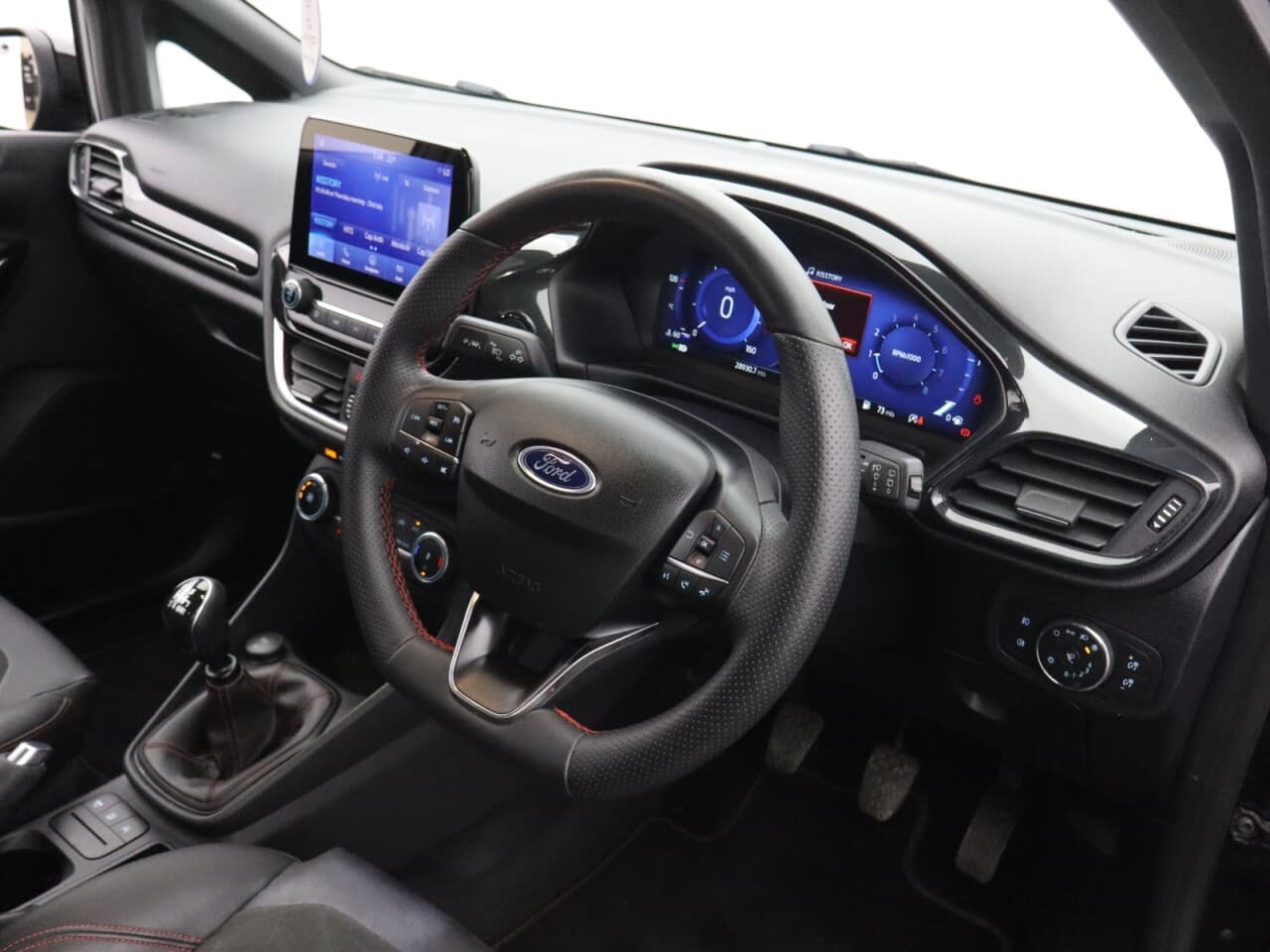 Ford Fiesta 1.0T EcoBoost ST-Line X — image 13