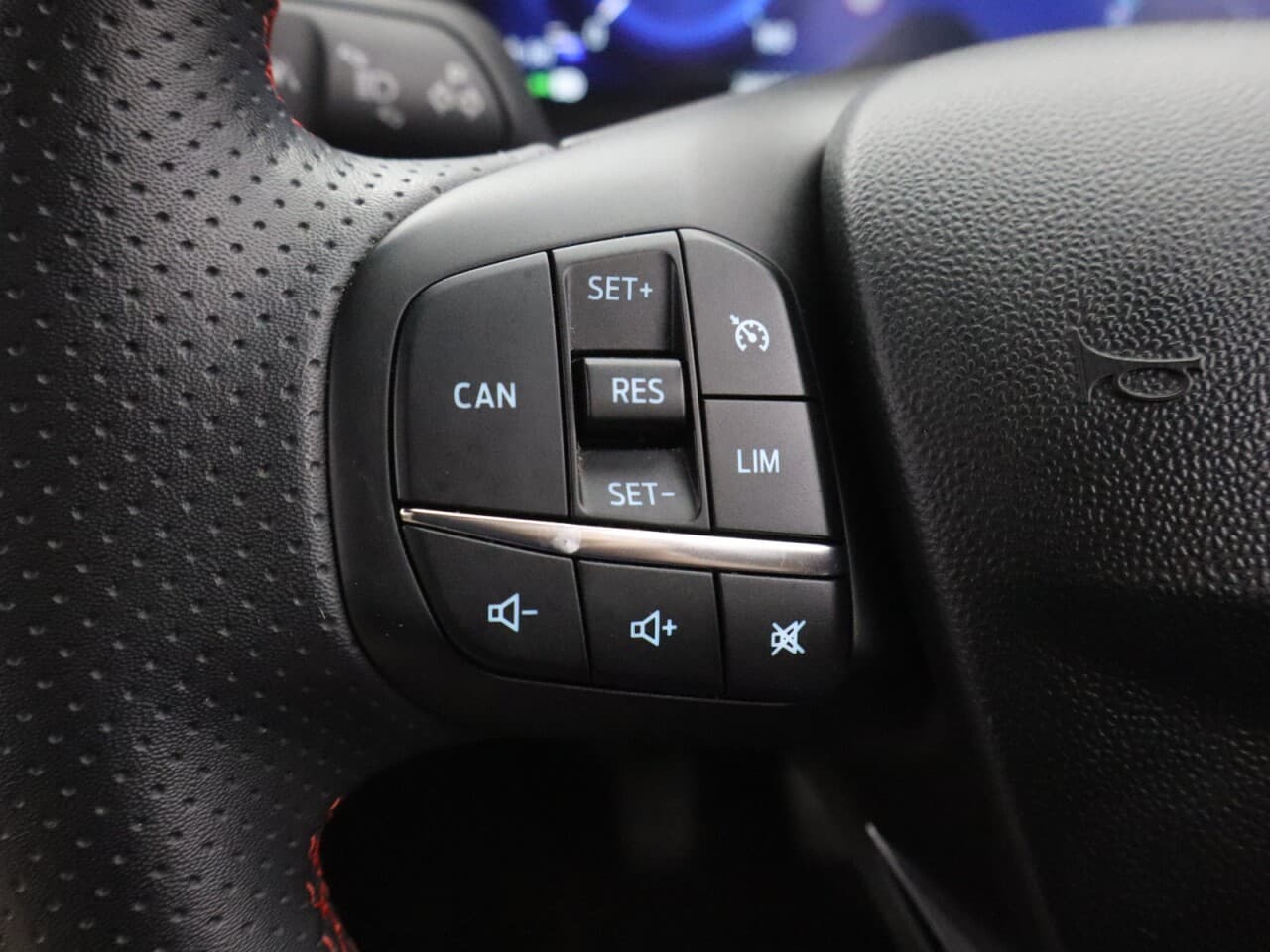 Ford Fiesta 1.0T EcoBoost ST-Line X — image 17