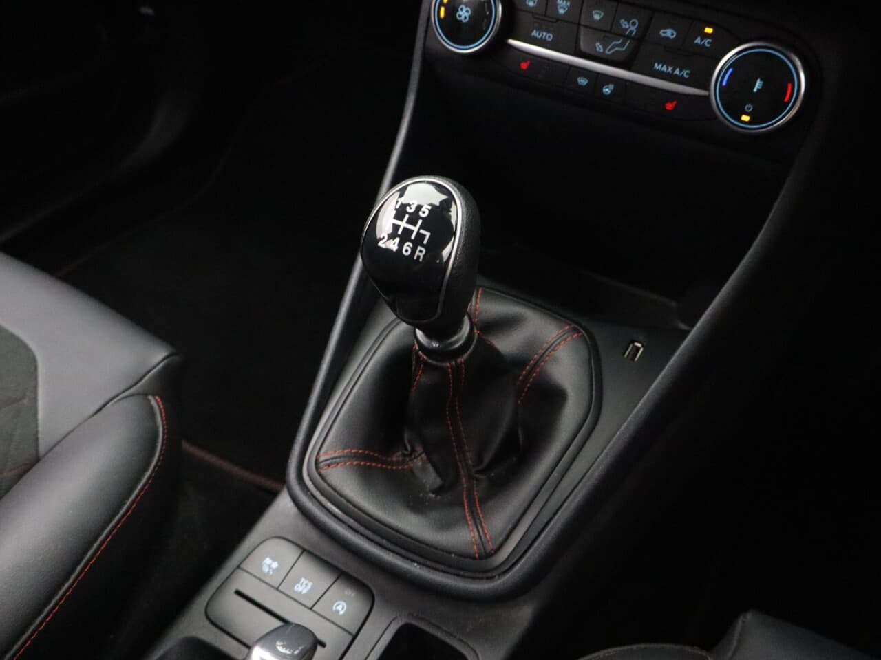 Ford Fiesta 1.0T EcoBoost ST-Line X — image 23
