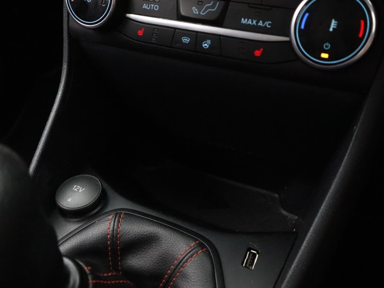 Ford Fiesta 1.0T EcoBoost ST-Line X — image 28