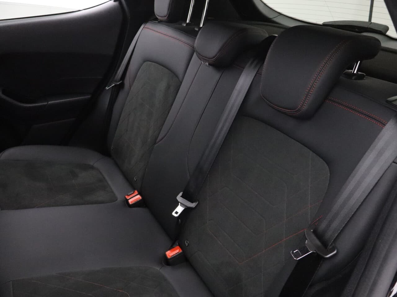 Ford Fiesta 1.0T EcoBoost ST-Line X — image 48