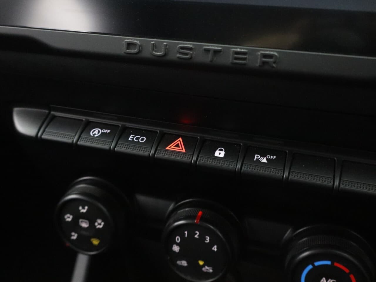 Dacia Duster 1.0 TCe Comfort — image 29