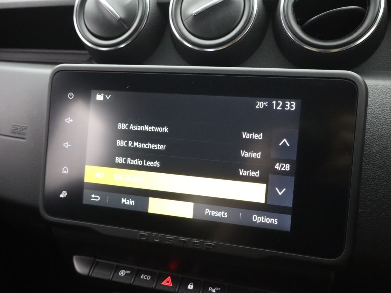 Dacia Duster 1.0 TCe Comfort — image 32