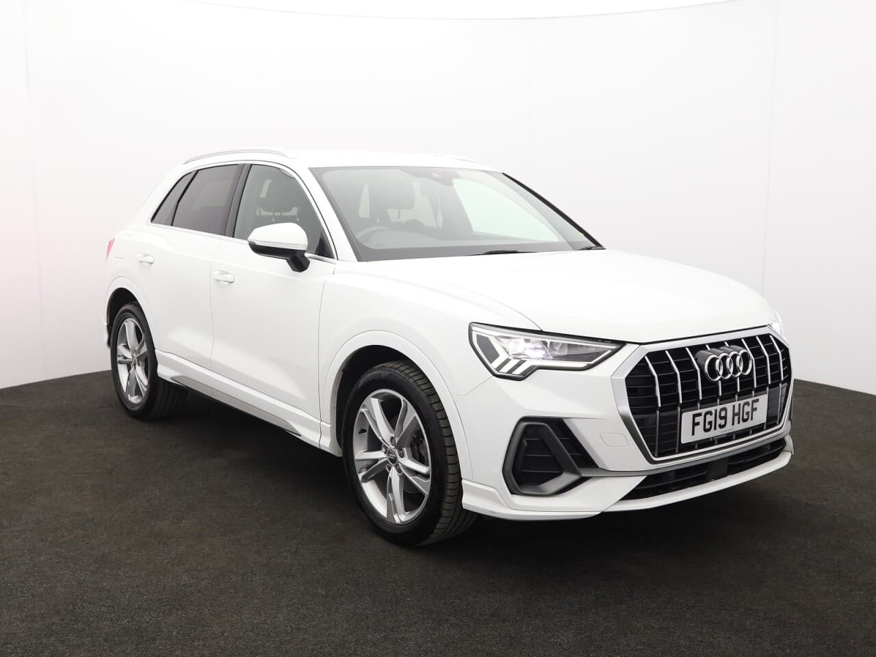 Audi Q3 1.5 TFSI CoD 35 S line