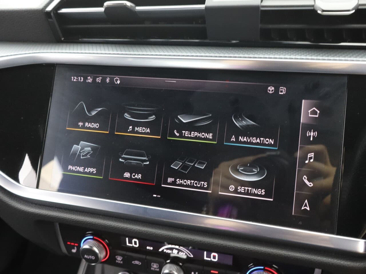 Audi Q3 1.5 TFSI CoD 35 S line — image 34