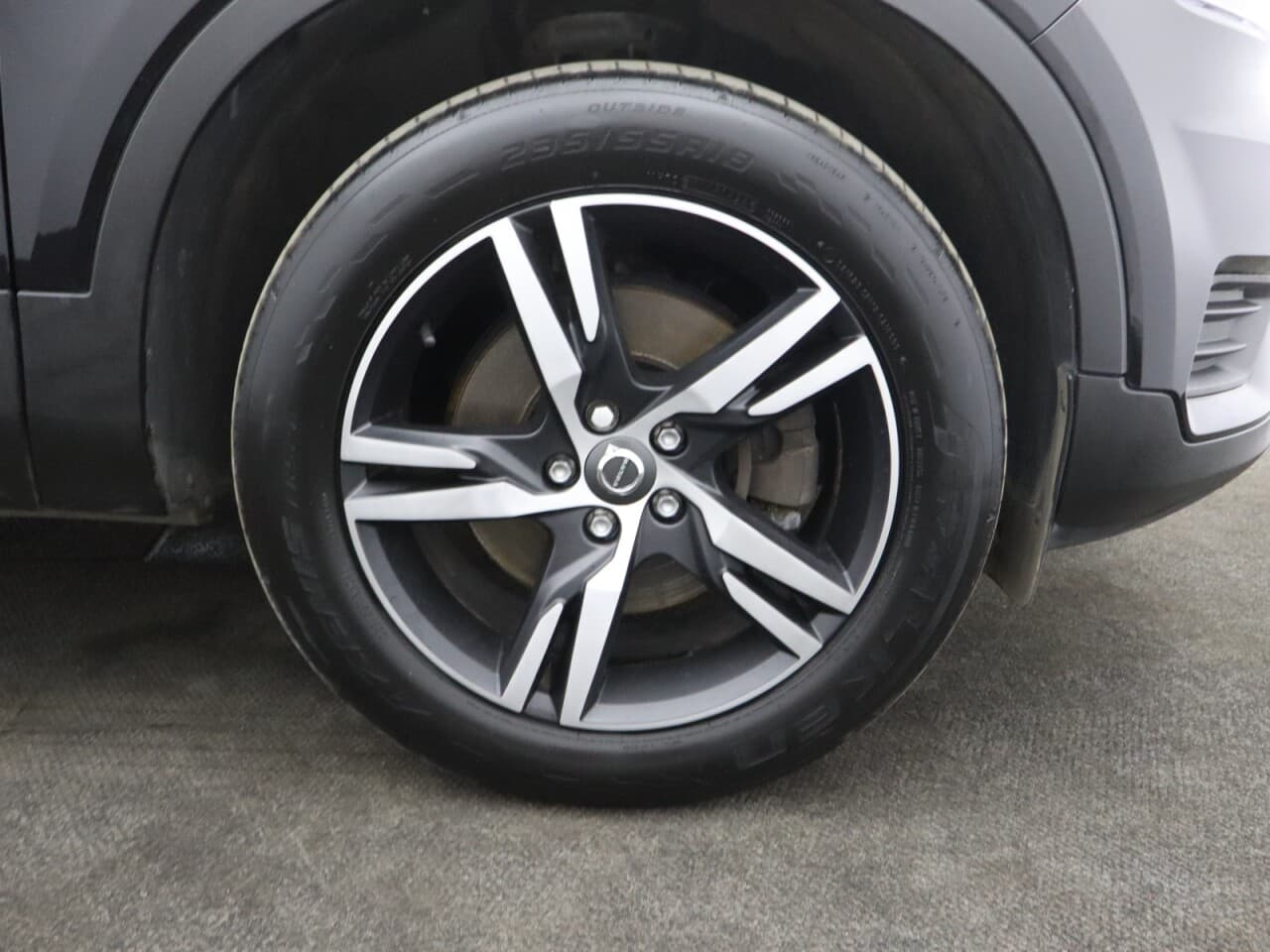 Volvo XC40 2.0 B4 MHEV R-Design — image 50