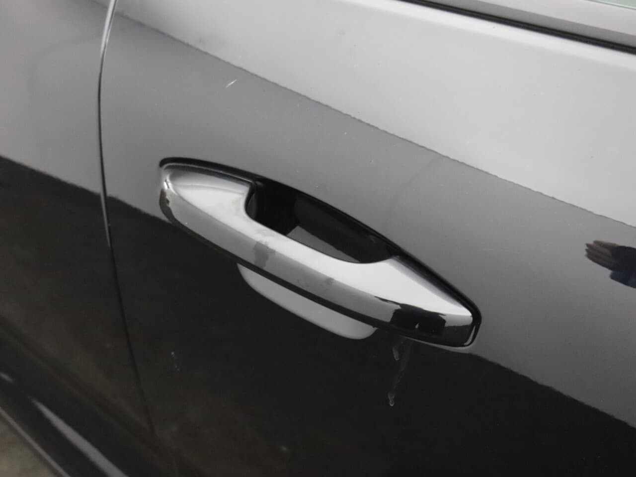Volvo XC40 2.0 B4 MHEV R-Design — image 53