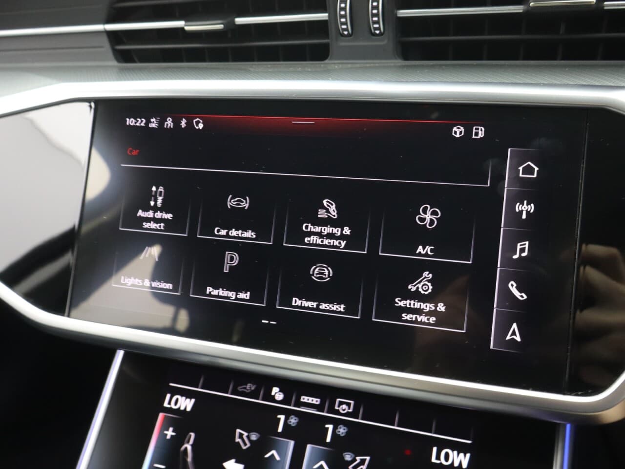 Audi A6 Saloon 2.0 TFSIe 50 Sport — image 35