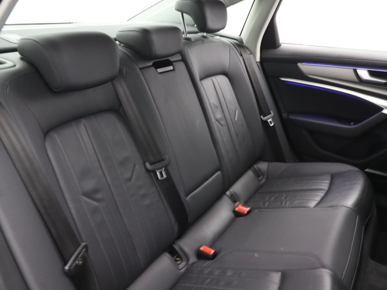 Audi A6 Saloon 2.0 TFSIe 50 Sport — image 40