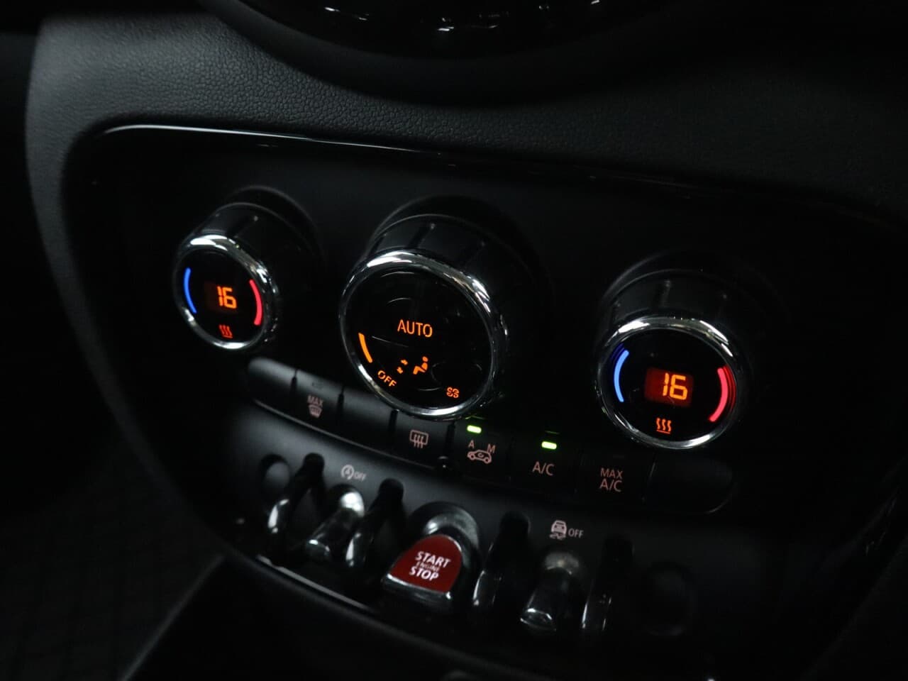 Mini Clubman 2.0 Cooper S — image 30